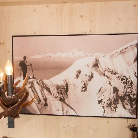 Hideaway Mountain Chalet