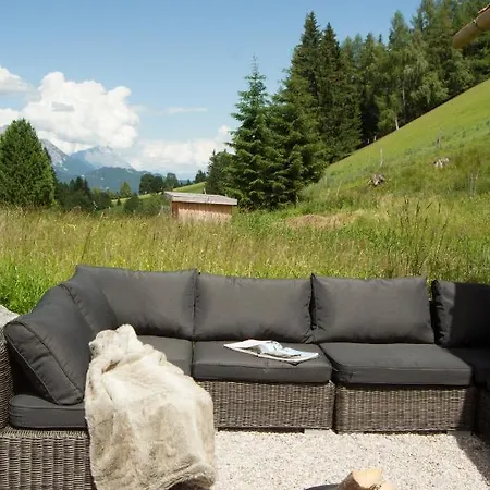 Hideaway Mountain Chalet