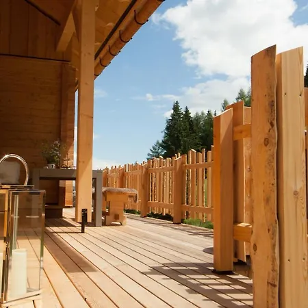Hideaway Mountain Chalet *